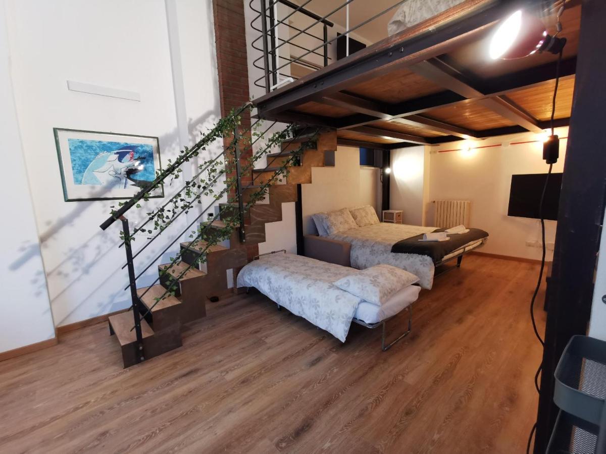 Navigli Area- New Loft FULLY EQUIPPED 5 pax Milano Esterno foto